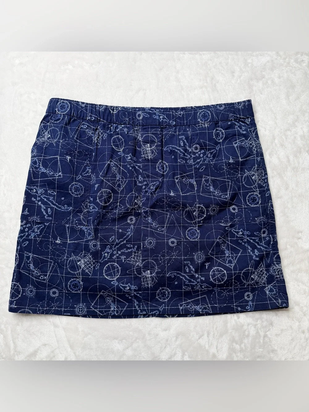 Lands End golf pickleball skort Navy Printed with Nautical Motif, sporty,coastal